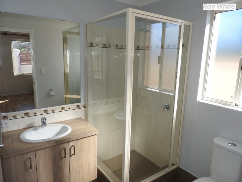 4 Sexty Street, Armadale WA 6112