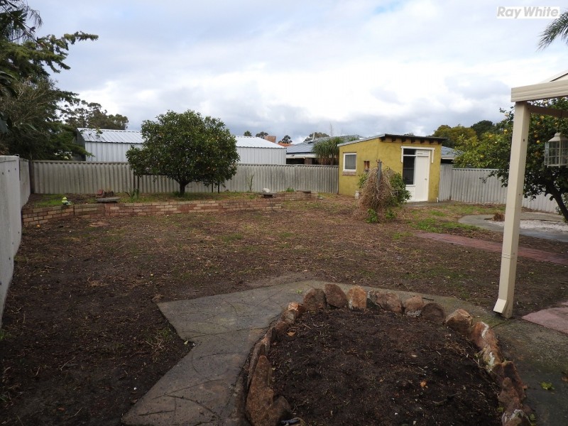 22 Anaconda Drive, Gosnells WA 6110