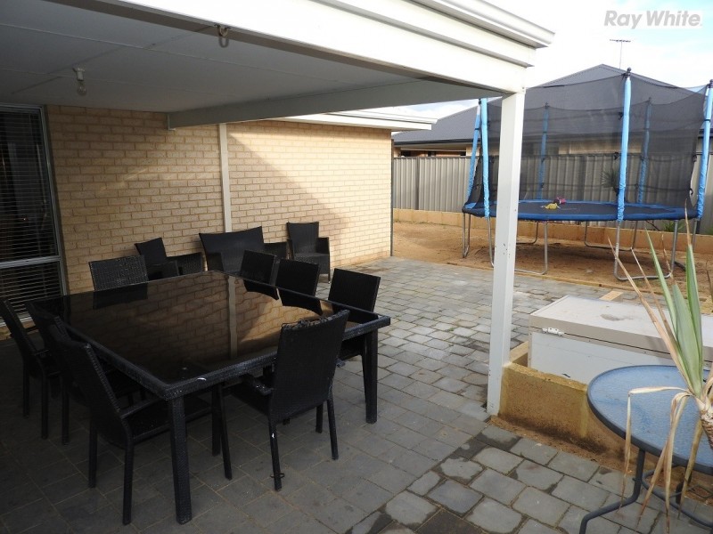 13 Rimfire Street, Byford WA 6122