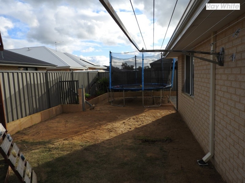 13 Rimfire Street, Byford WA 6122