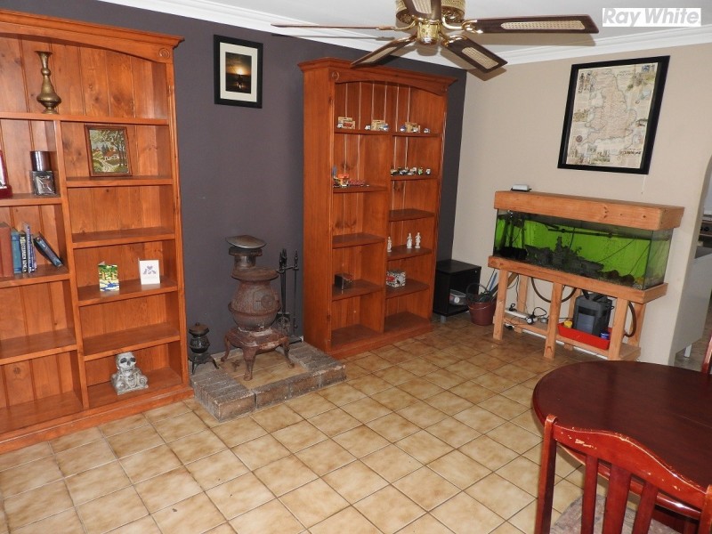 16 Stott Close, Armadale WA 6112