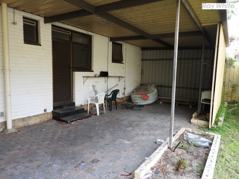 12 Aston Way, Gosnells WA 6110