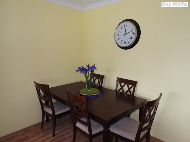 8b Calvert Loop, Hilbert WA 6112