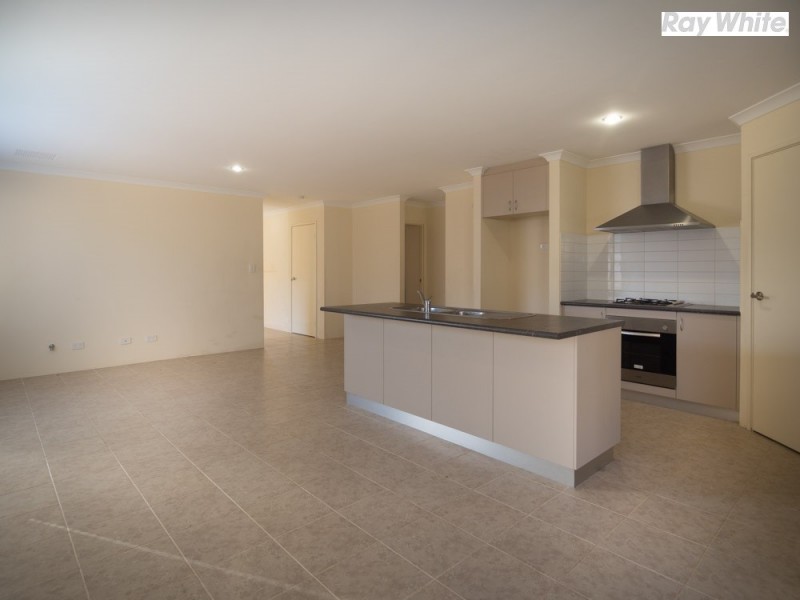 5 Flematti Circle, Brookdale WA 6112