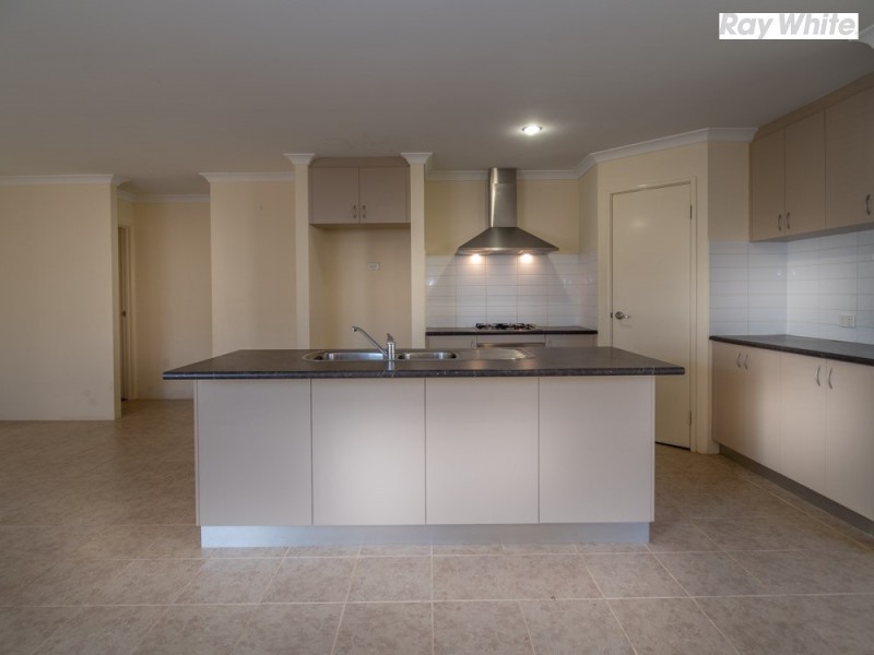 5 Flematti Circle, Brookdale WA 6112