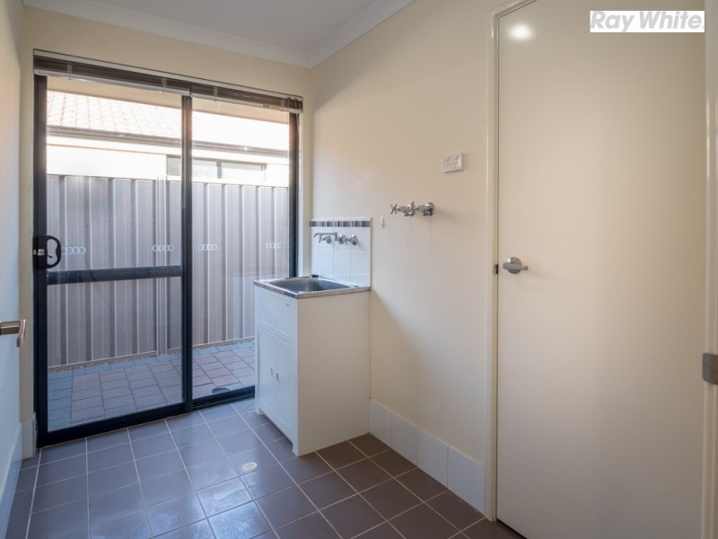 5 Flematti Circle, Brookdale WA 6112