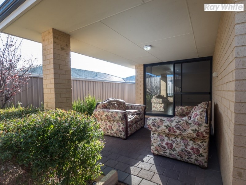 5 Flematti Circle, Brookdale WA 6112