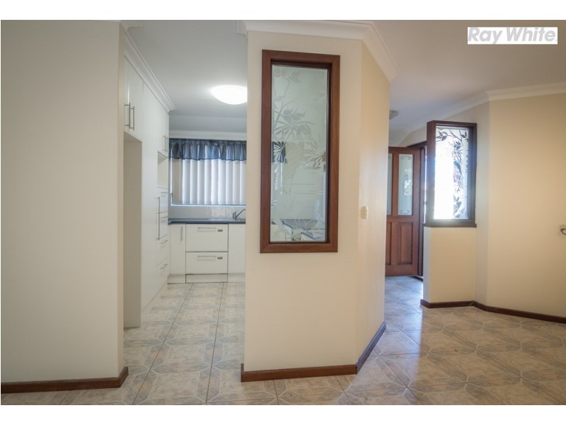 41 Dealy Close, Cannington WA 6107