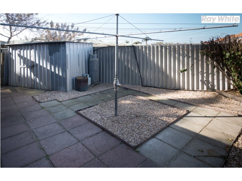 41 Dealy Close, Cannington WA 6107