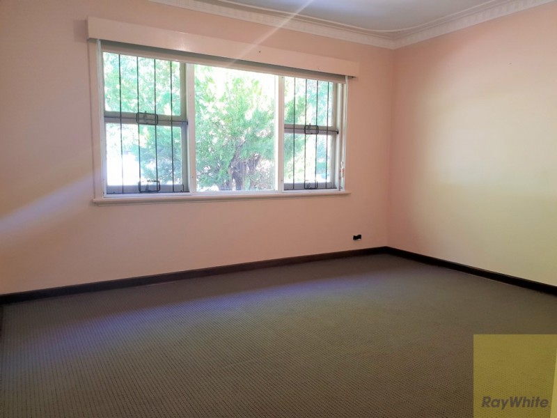 7 Banyard Avenue, Kelmscott WA 6111