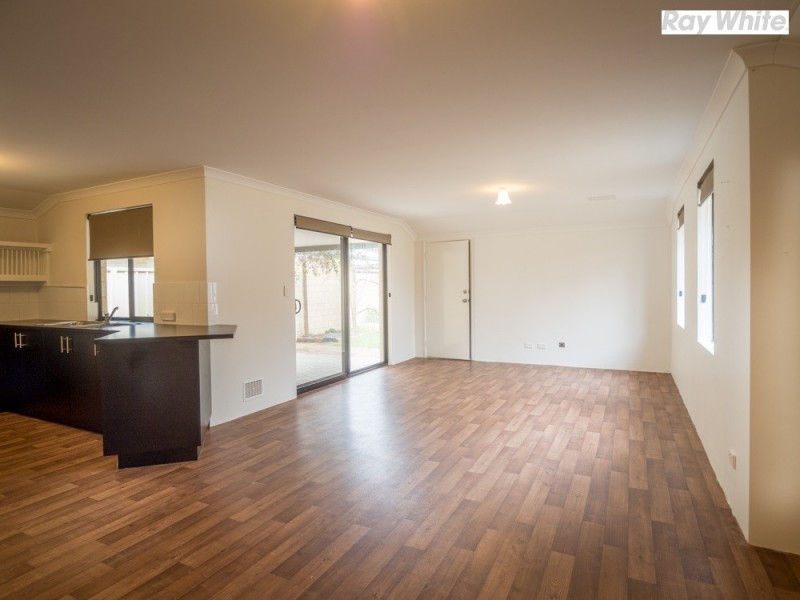 73 Cilantro Parkway, Seville Grove WA 6112