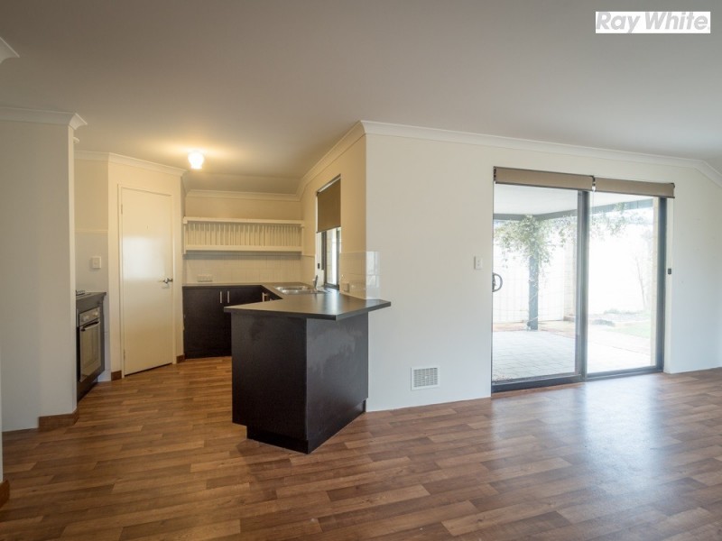 73 Cilantro Parkway, Seville Grove WA 6112