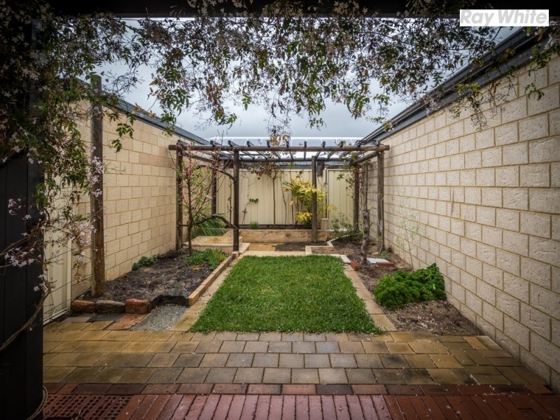 73 Cilantro Parkway, Seville Grove WA 6112