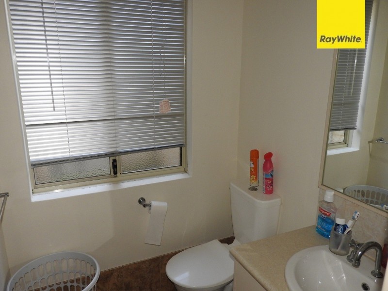 8/34 Friar Road, Armadale WA 6112
