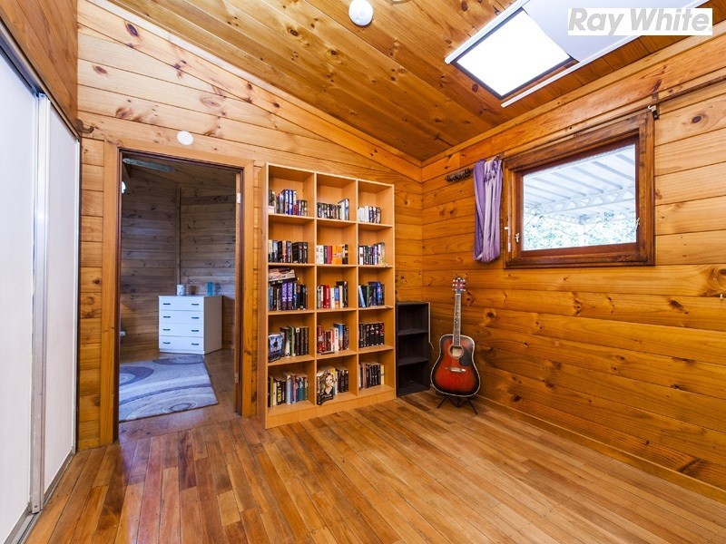 20 Grade Road, Kelmscott WA 6111