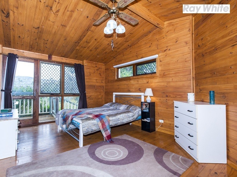 20 Grade Road, Kelmscott WA 6111