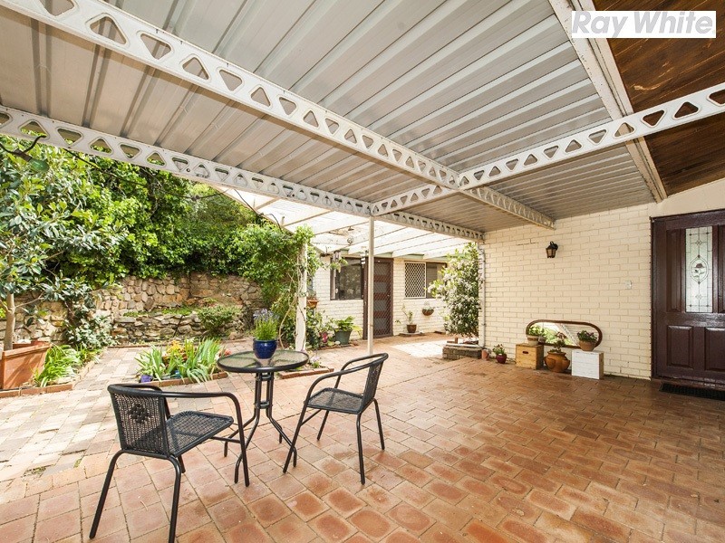 20 Grade Road, Kelmscott WA 6111