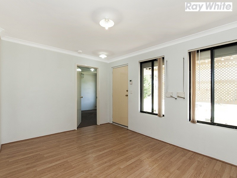 4 Hastie Close, Brookdale WA 6112