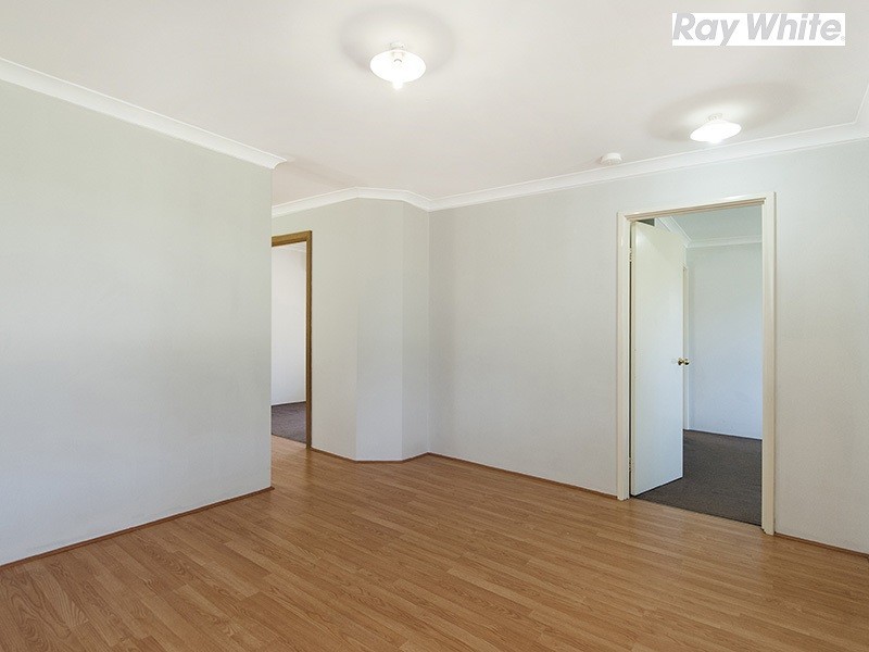 4 Hastie Close, Brookdale WA 6112