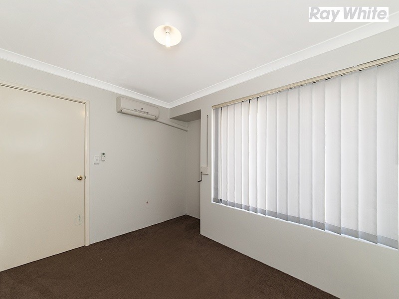 4 Hastie Close, Brookdale WA 6112