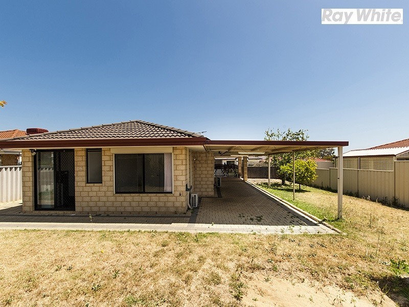 4 Hastie Close, Brookdale WA 6112