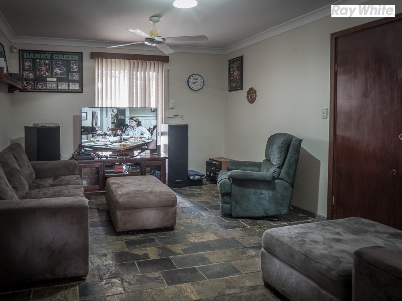 3 Silver Mallee Close, Camillo WA 6111