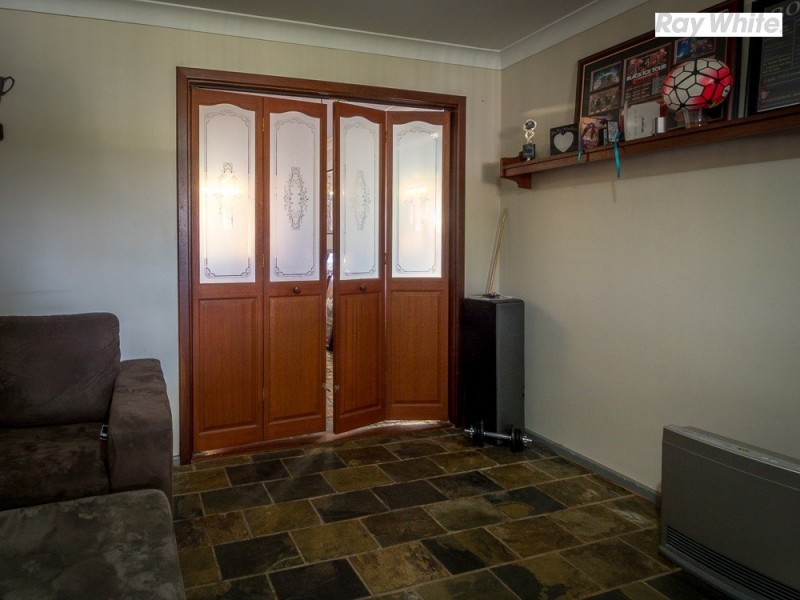 3 Silver Mallee Close, Camillo WA 6111