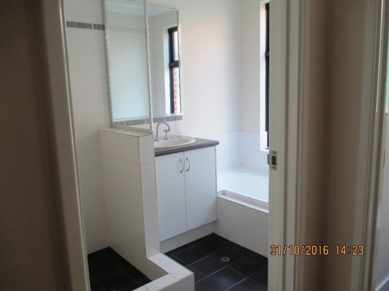 49a Galliers Avenue, Armadale WA 6112