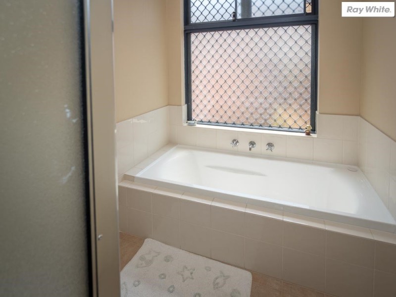 4 Putting Green, Maddington WA 6109