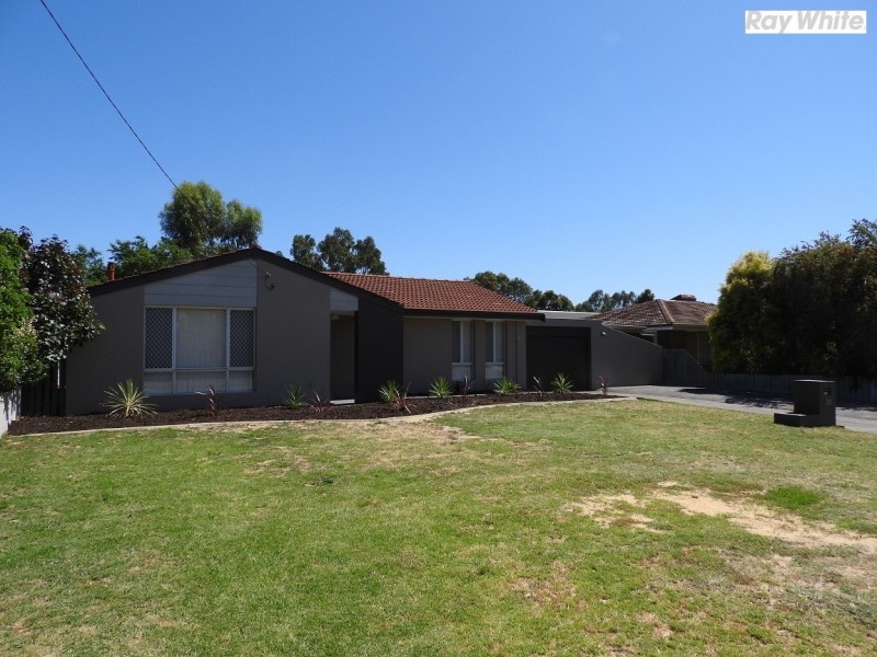 38 Redtingle Road, Camillo WA 6111