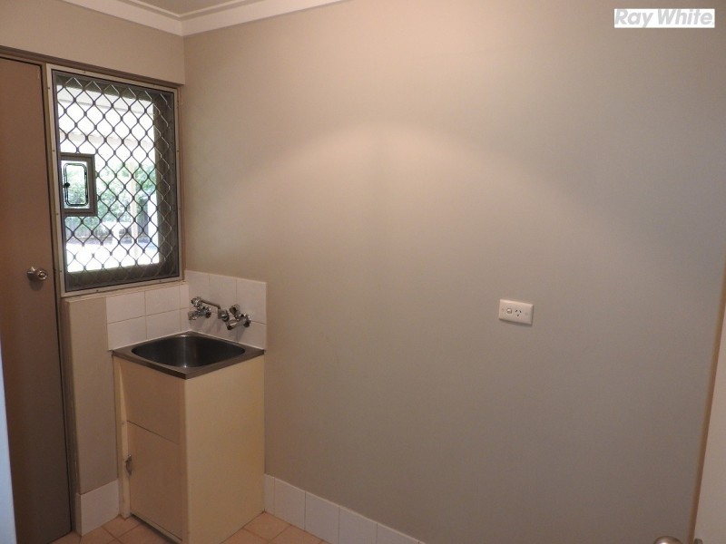 38 Redtingle Road, Camillo WA 6111