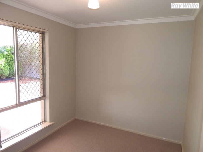 38 Redtingle Road, Camillo WA 6111