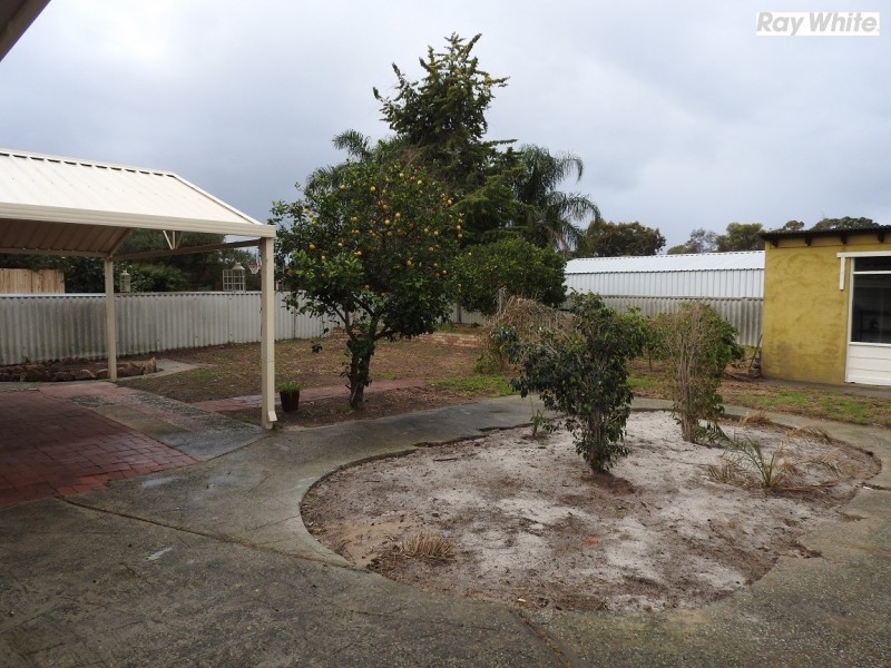 22 Anaconda Drive, Gosnells WA 6110