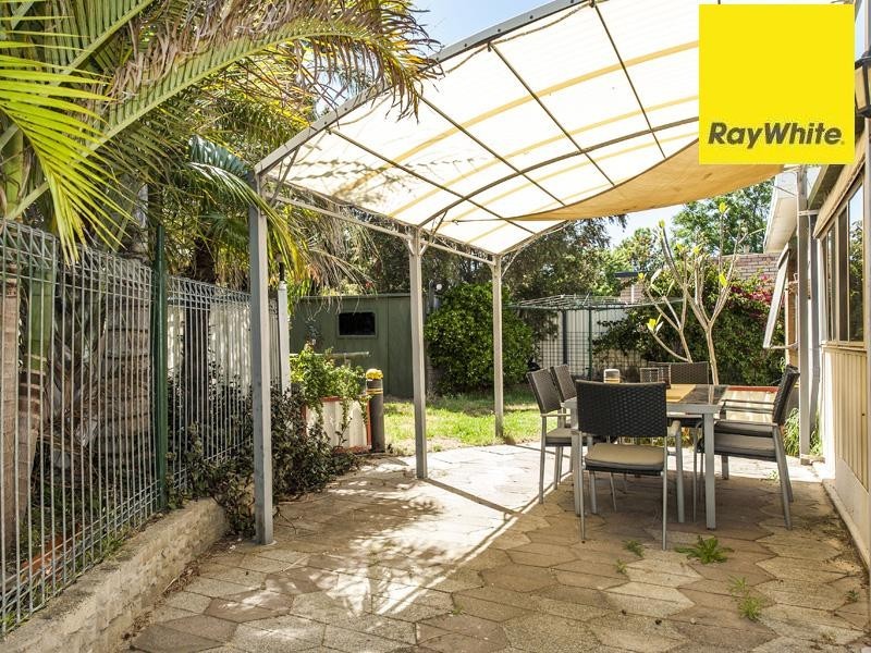4 Phylma Street, Armadale WA 6112
