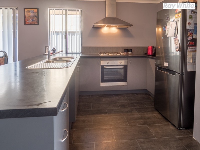 46 Burdekin Turn, Hilbert WA 6112