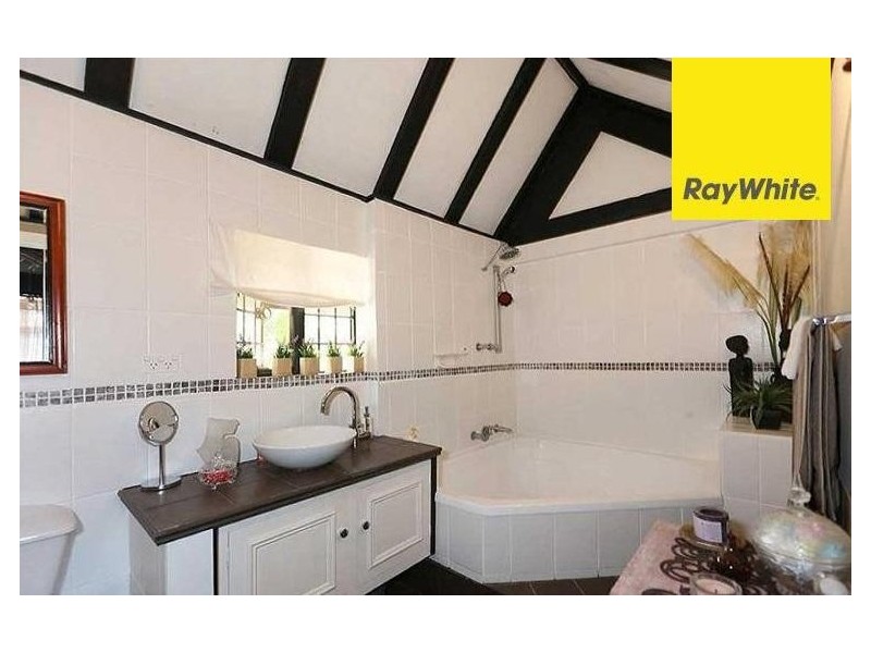 2/25 Canns Road, Bedfordale WA 6112