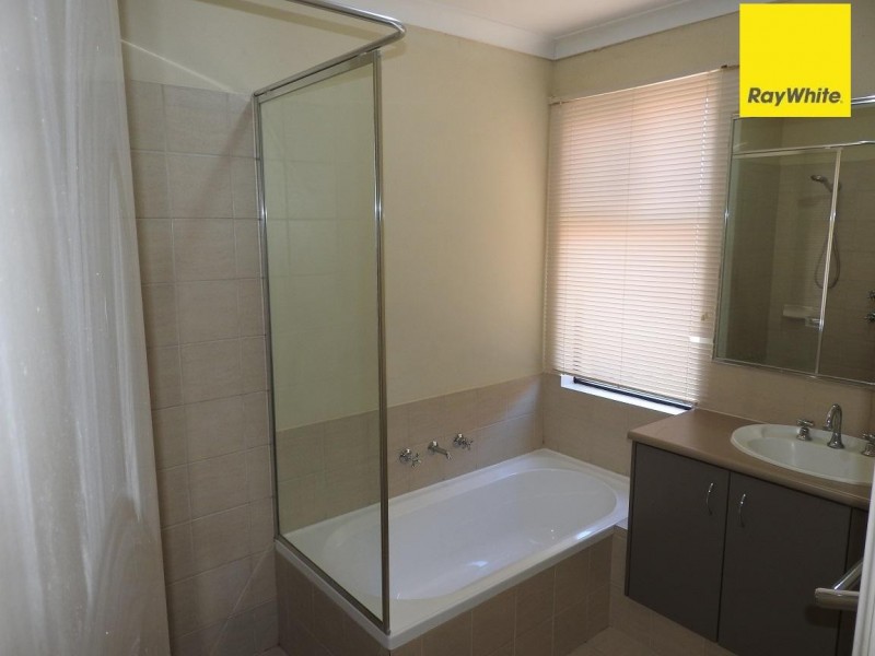 1/65 Little John Road, Armadale WA 6112