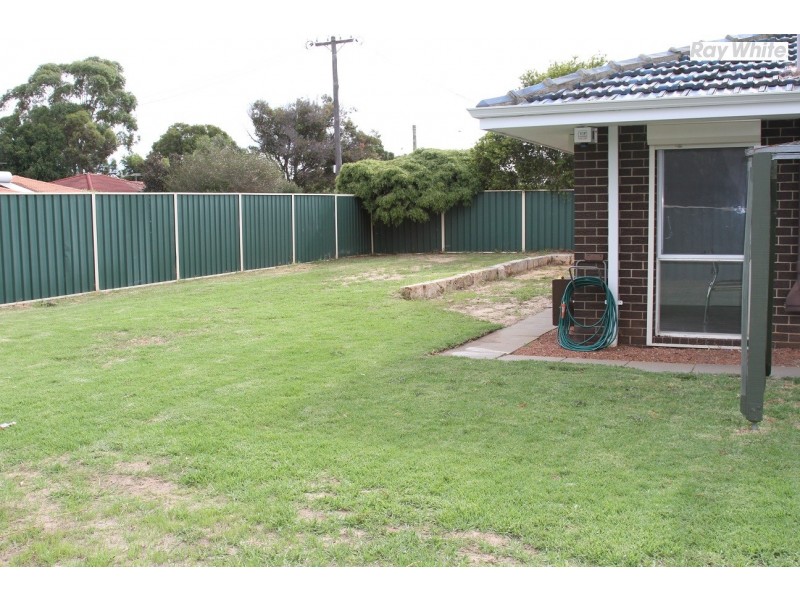 47 Banksia Road, Camillo WA 6111