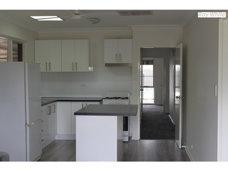 47 Banksia Road, Camillo WA 6111