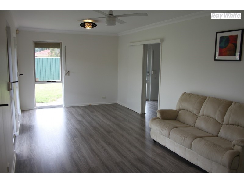 47 Banksia Road, Camillo WA 6111