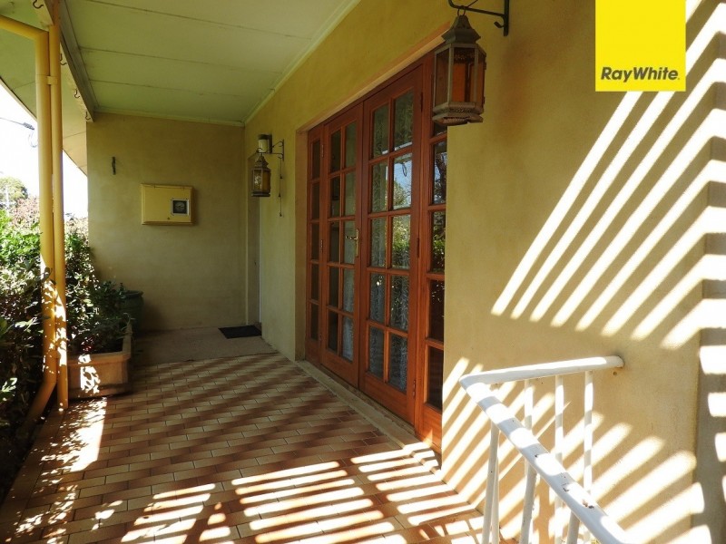 5 Lefroy Road, Mount Nasura WA 6112