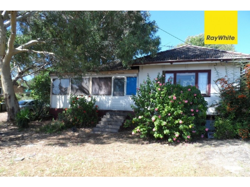 3122 Albany Highway, Mount Nasura WA 6112
