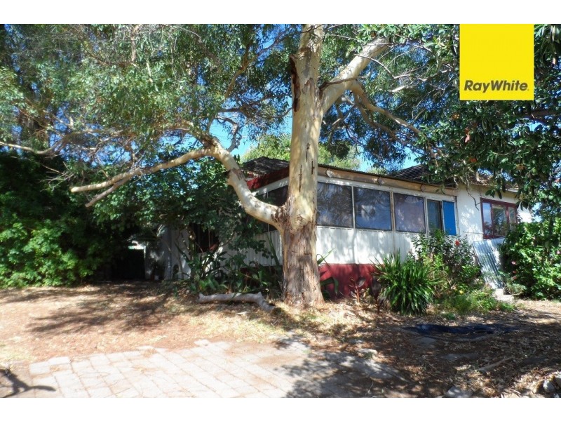 3122 Albany Highway, Mount Nasura WA 6112