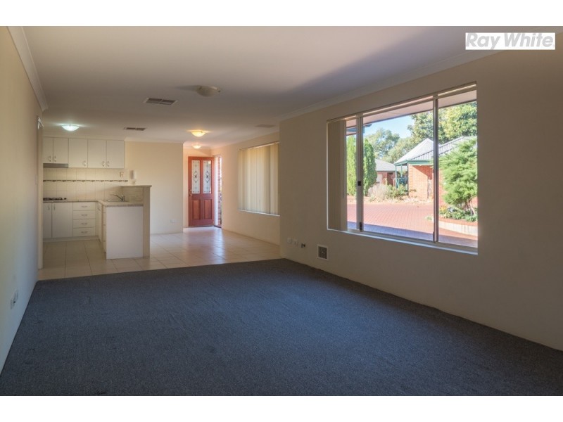 18/405 Railway Avenue, Armadale WA 6112