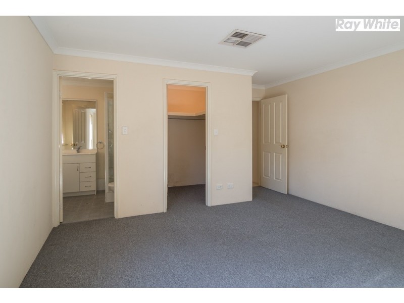 18/405 Railway Avenue, Armadale WA 6112