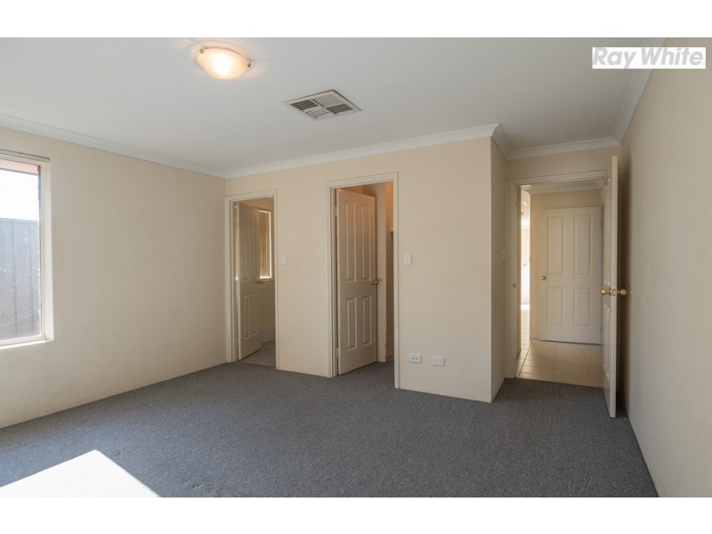 18/405 Railway Avenue, Armadale WA 6112