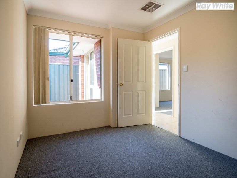 18/405 Railway Avenue, Armadale WA 6112