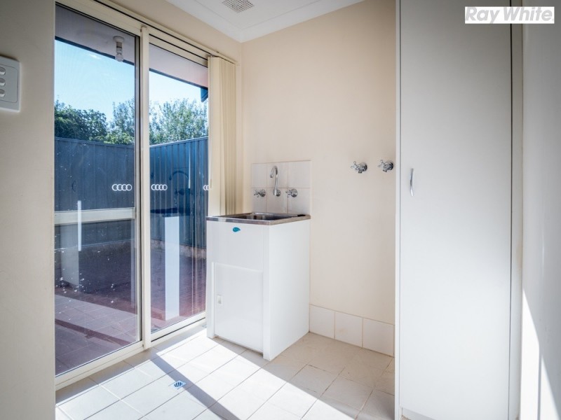 18/405 Railway Avenue, Armadale WA 6112