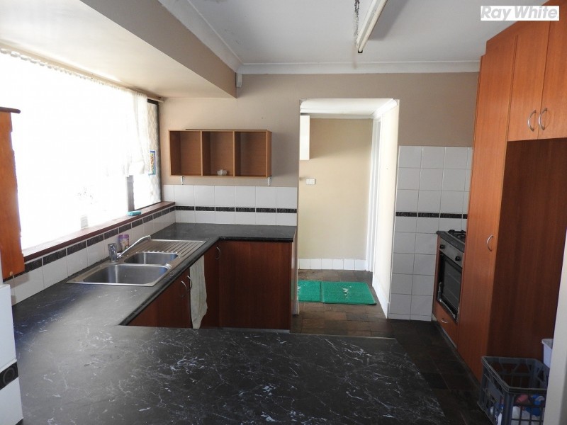 1 Briggs Place, Armadale WA 6112