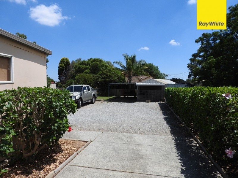 63 Wungong Road, Armadale WA 6112